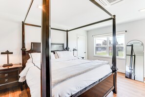 1 chambre, fer et planche à repasser, accès Internet, draps fournis