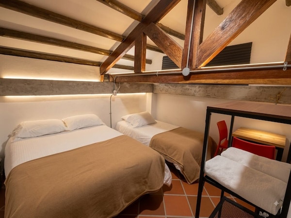 Hostal Boutique Loto De Belen - Bogota