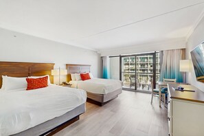Iron/ironing board, Internet, bed sheets - Oceanview studio with pool, private balcony & beach access (Myrtle Beach)