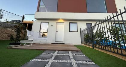 Cosy Secure Comfortable for two in Canberra