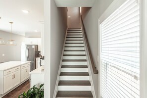 Interior - Stylish 3BR Gallatin Getaway by LCS Signature Properties (Gallatin)