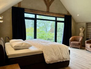 Villa | 5 habitaciones, muebles diferentes y ropa de cama 