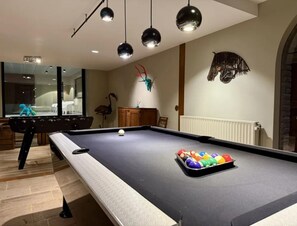 Villa | Salle de jeux