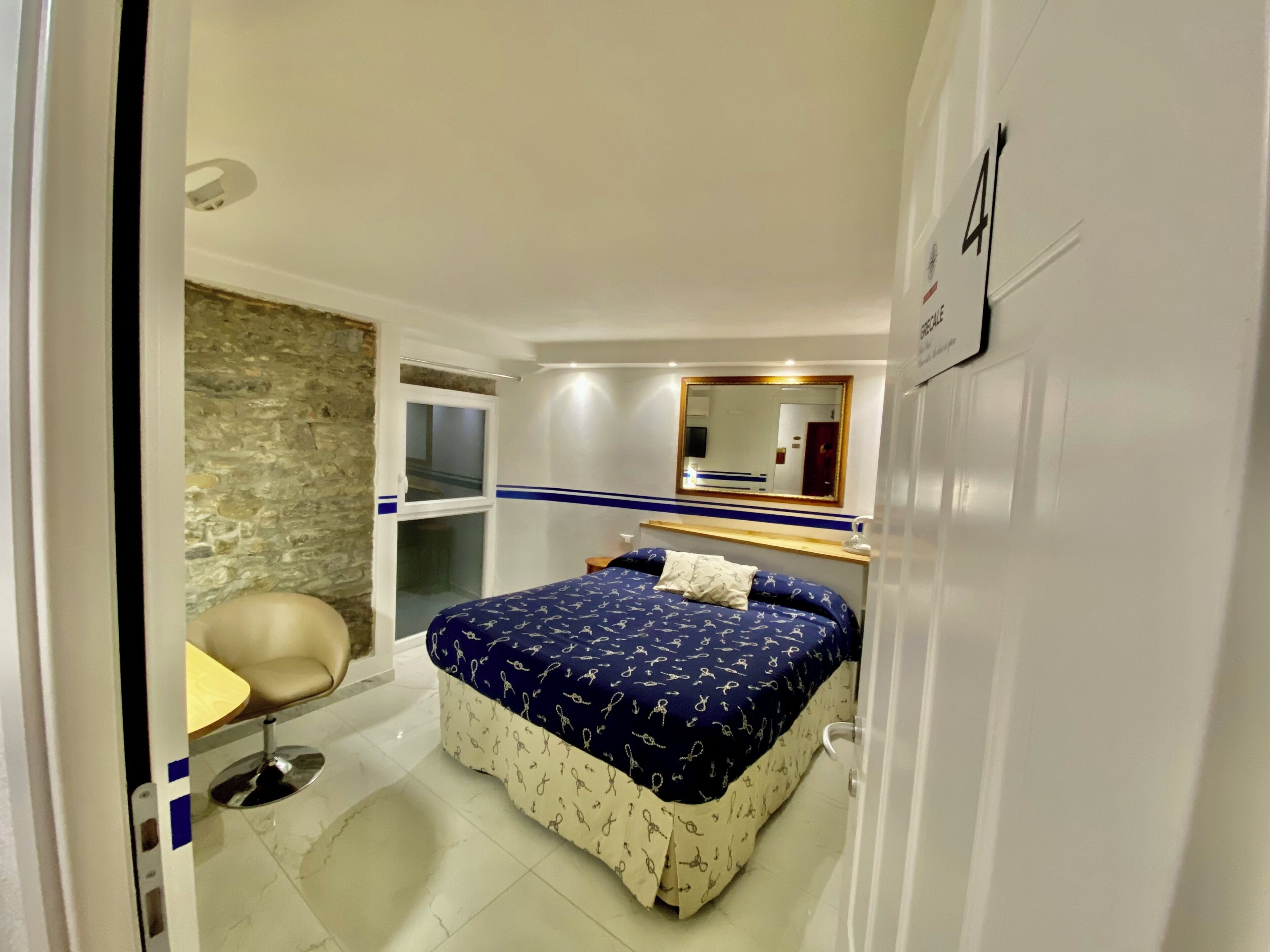 Standard Double Room, 1 Queen Bed, Non Smoking, Air conditioning | In-room safe, desk, laptop workspace, blackout drapes