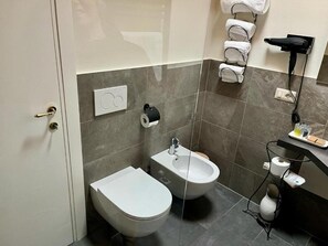 Bathroom - La Corte del Governo 565 (Lezzeno)