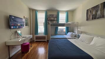 1 soverom, strykejern/-brett, reiseseng for barn og wi-fi (inkludert)