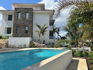 Pool - 2 bedroom apt @bluebay golf resort with pool. 5 min walk from bluebay beach (Willemstad)