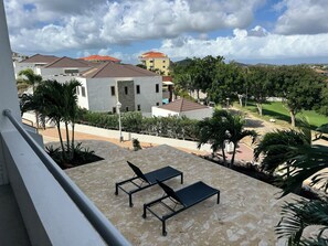 Property grounds - 2 bedroom apt @bluebay golf resort with pool. 5 min walk from bluebay beach (Willemstad)