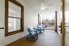 Property grounds - Historic Renovated Knox Loft | Central + Parking! (Knoxville)