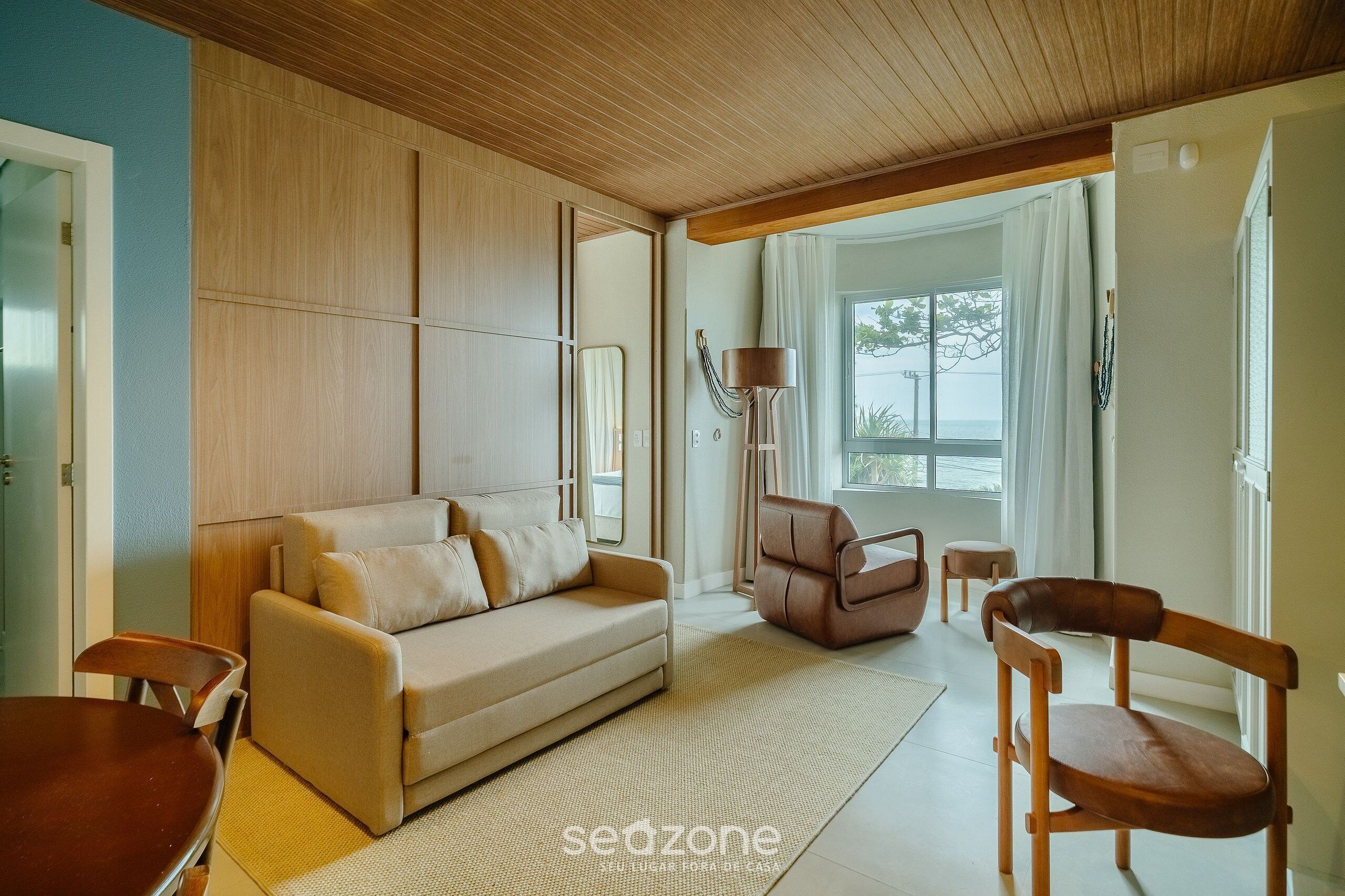 Basic Apartment | Living area