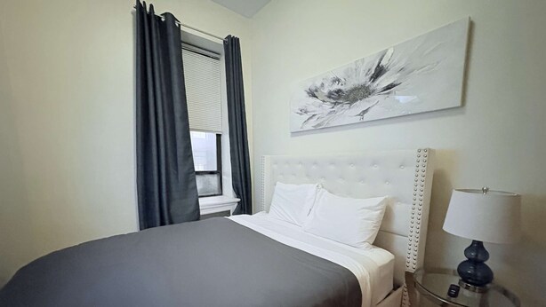 1 bedroom, iron/ironing board, WiFi - 4 Beds Suite: Empire State Building (New York)