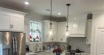 Nice home minutes from Ole Miss and square