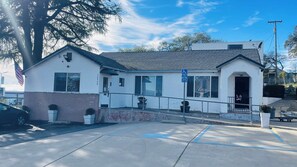 Exterior - Rodeway Inn Jackson - Martell (Jackson)