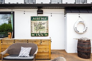 Terrace/patio - Auberge Willow Inn (Hudson)