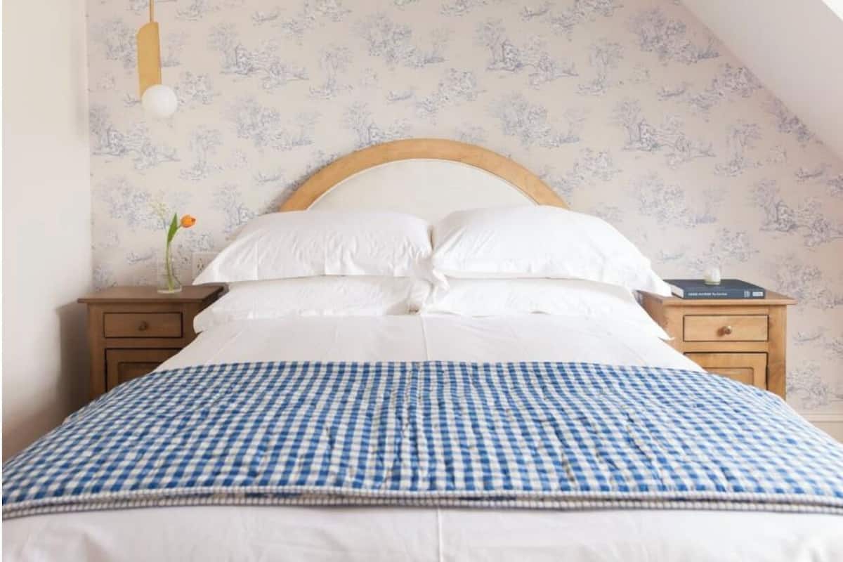 Habitación clásica, vista al jardín | Wifi gratis