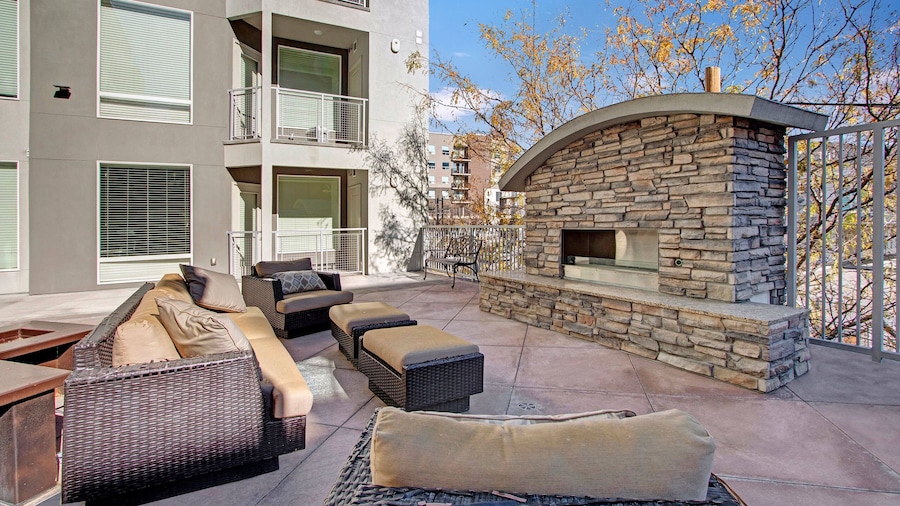 Ultra-Luxury 2BR Downtown Condo