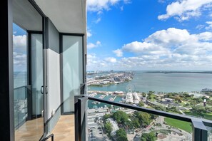 Property grounds - MVR  Ultra-Lux Studio with Epic Water Views (Miami)