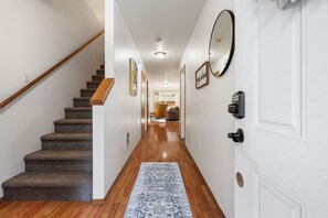 Interior - Charming 3-bedroom house in fantastic Spokane with AC (Spokane)
