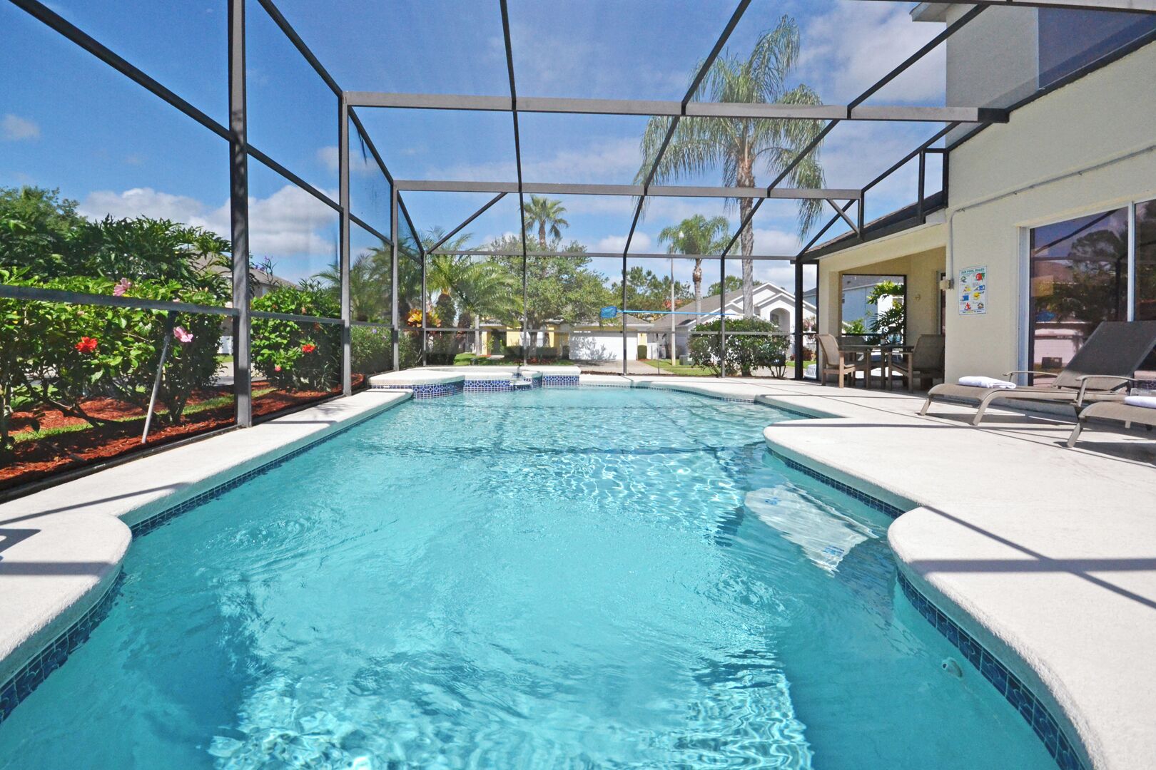 Piscine extérieure, piscine chauffée