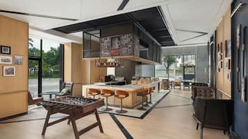 Lobby lounge
