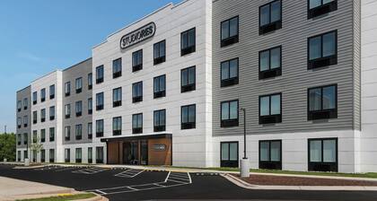 StudioRes by Marriott Greensboro Airport