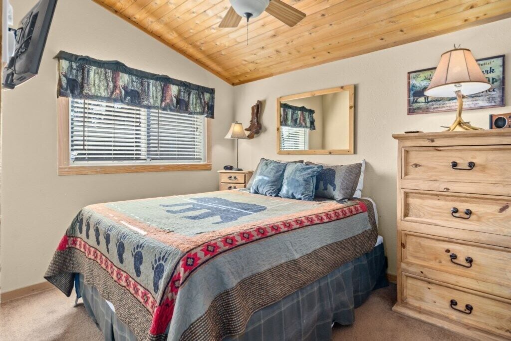 1 bedroom, iron/ironing board, travel crib, free WiFi