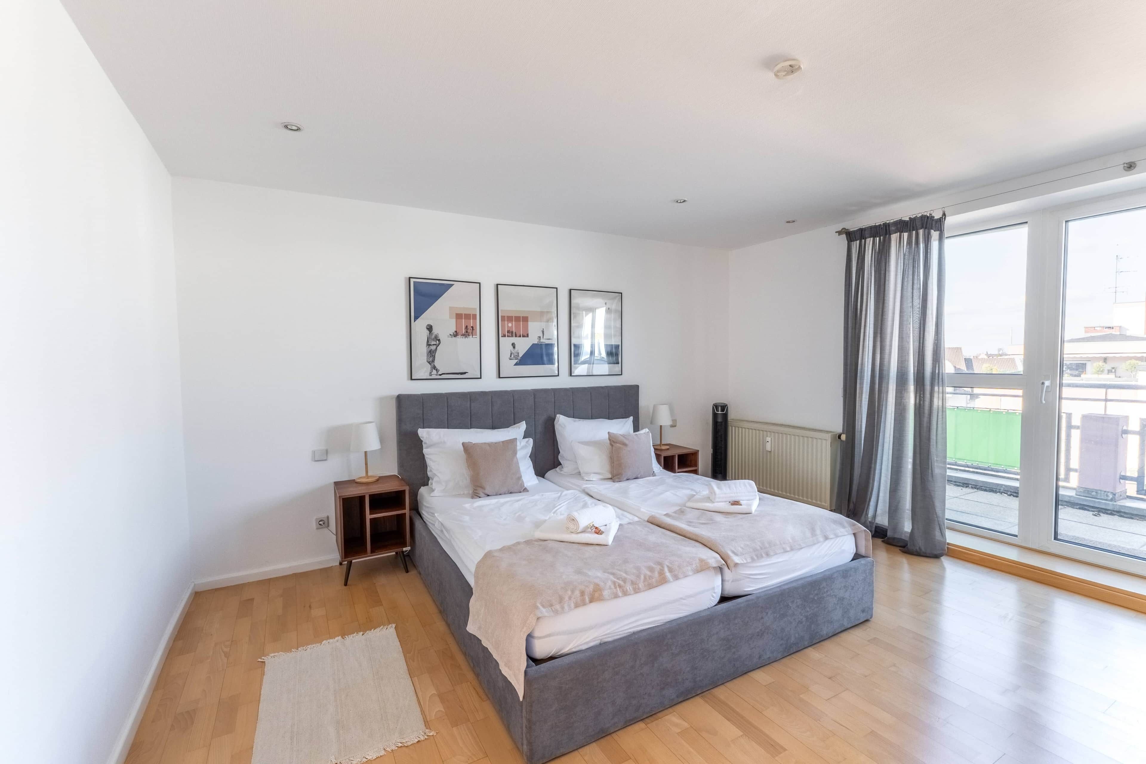 3 Schlafzimmer, Schreibtisch, Bügeleisen/Bügelbrett, kostenloses WLAN