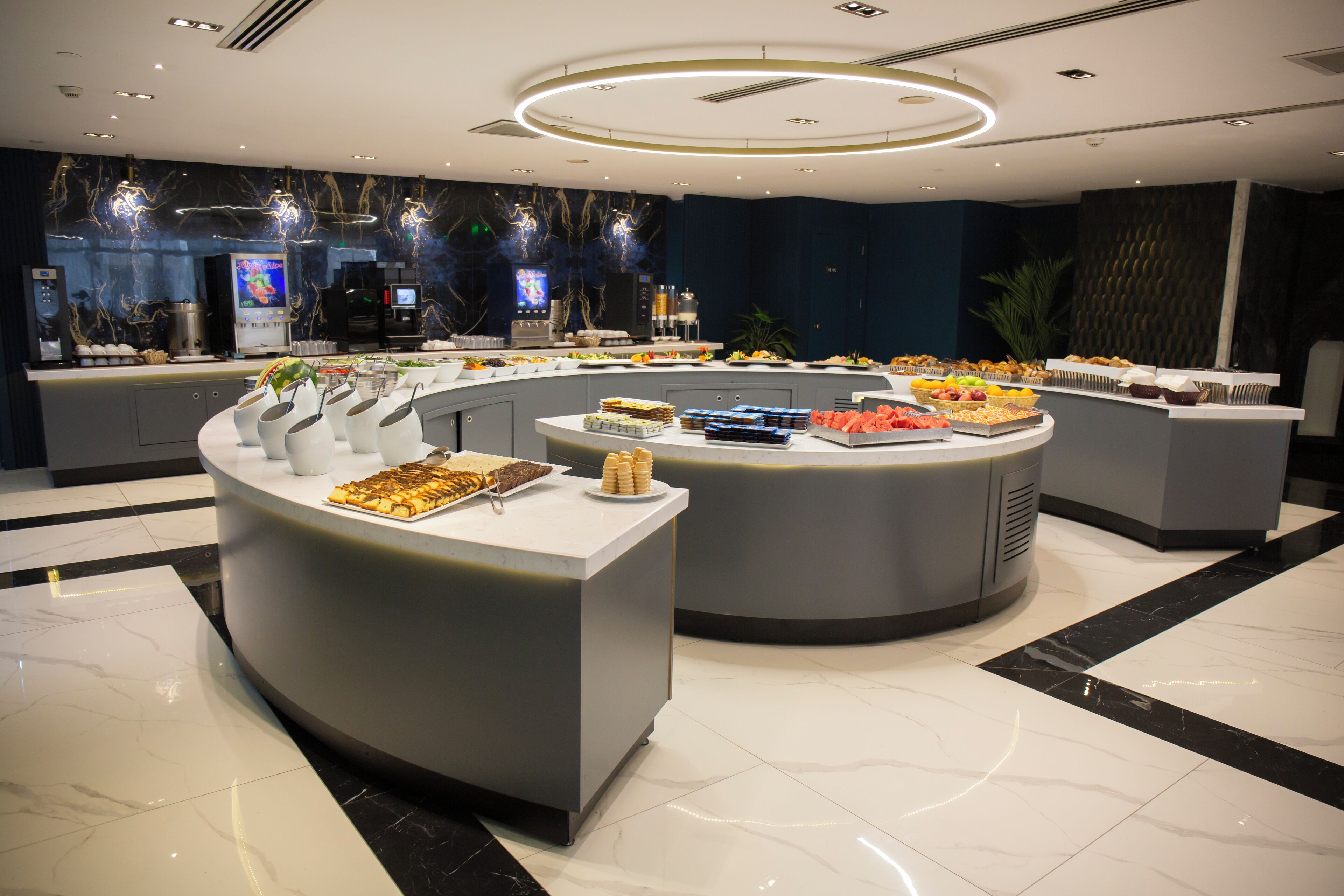 Free daily buffet breakfast