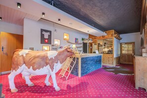 Lobby - Hotel Relais Alpin Single Ski In-Out 2, Les Mosses, Switzerland (Les Mosses)