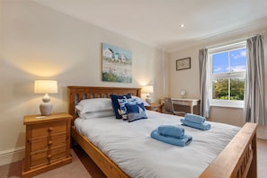 House - Daisy Cottage - St Florence Parking (Tenby)