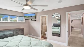 Iron/ironing board, free WiFi, bed sheets