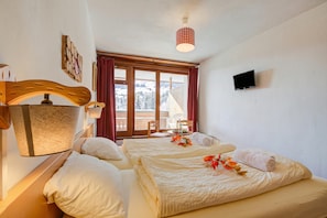 Cama