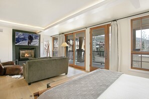 4 Schlafzimmer, Bügeleisen/Bügelbrett, WLAN, Bettwäsche
