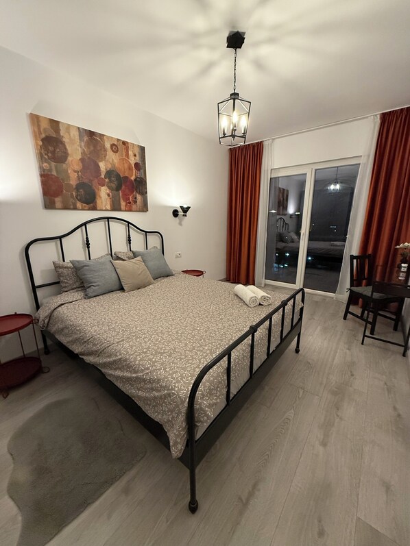 1 bedroom, iron/ironing board, WiFi, bed sheets