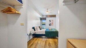 Free WiFi, bed sheets