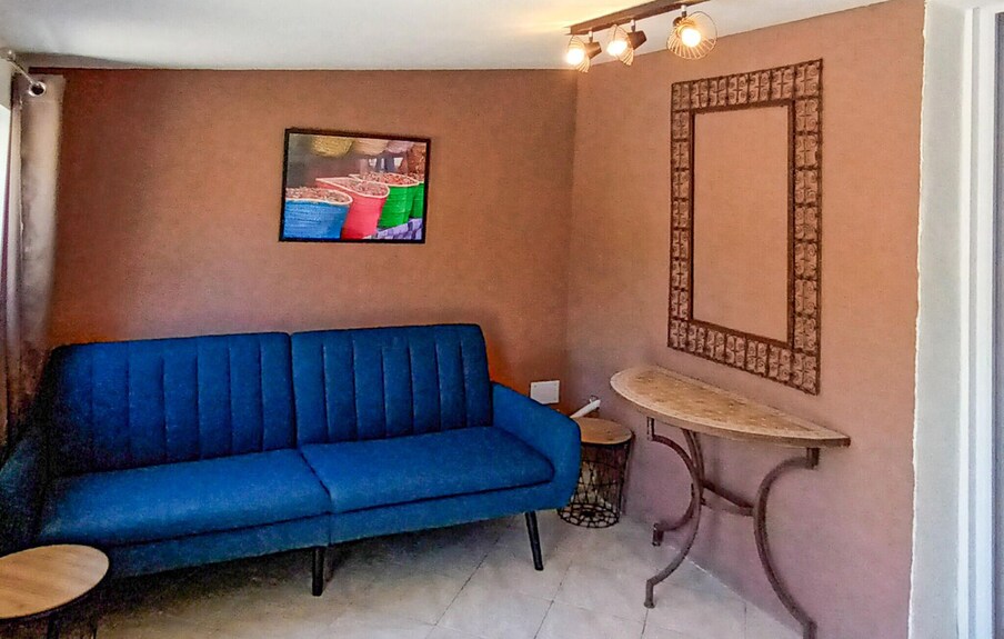Gorgeous Home In Besse Sur Issole With Wifi - Brignoles
