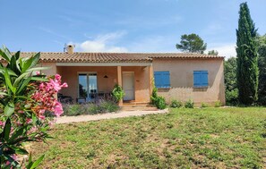 Exterior - 3 bedroom amazing home in Besse sur Issole (Besse sur Issole)