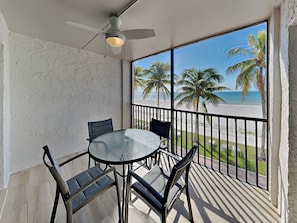 Condo (2 Bedrooms) | Kemudahan hartanah