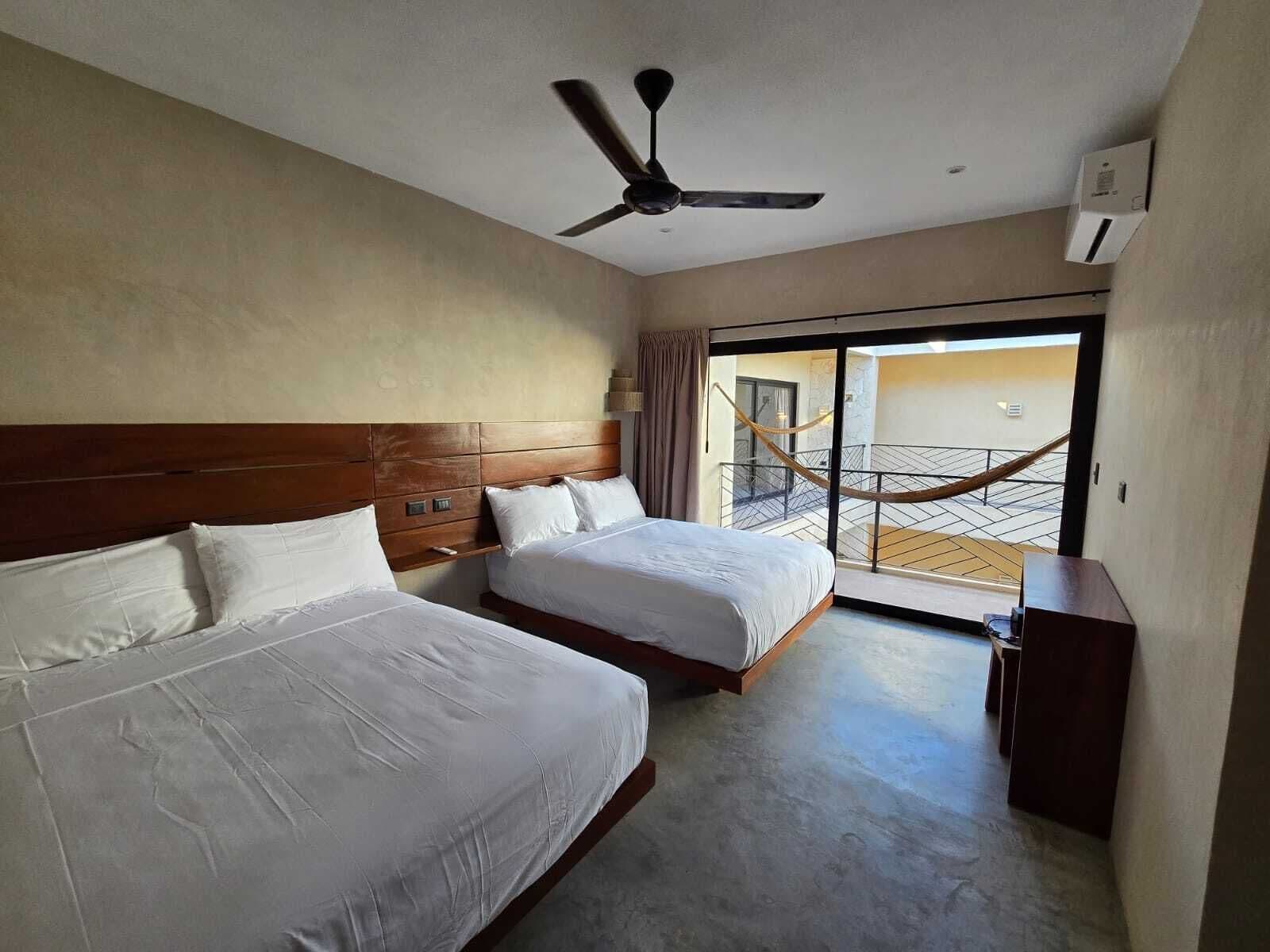 In-room safe, laptop workspace, free WiFi