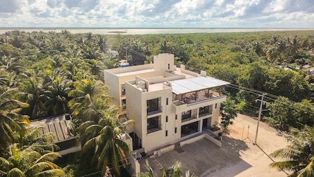 Exterior. Luumbal Hotel Boutique El Cuyo