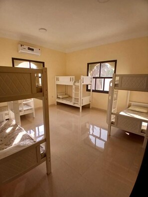 Shared Dormitory | Free WiFi - Bombay Backpackers DXB Airport (Dubai)