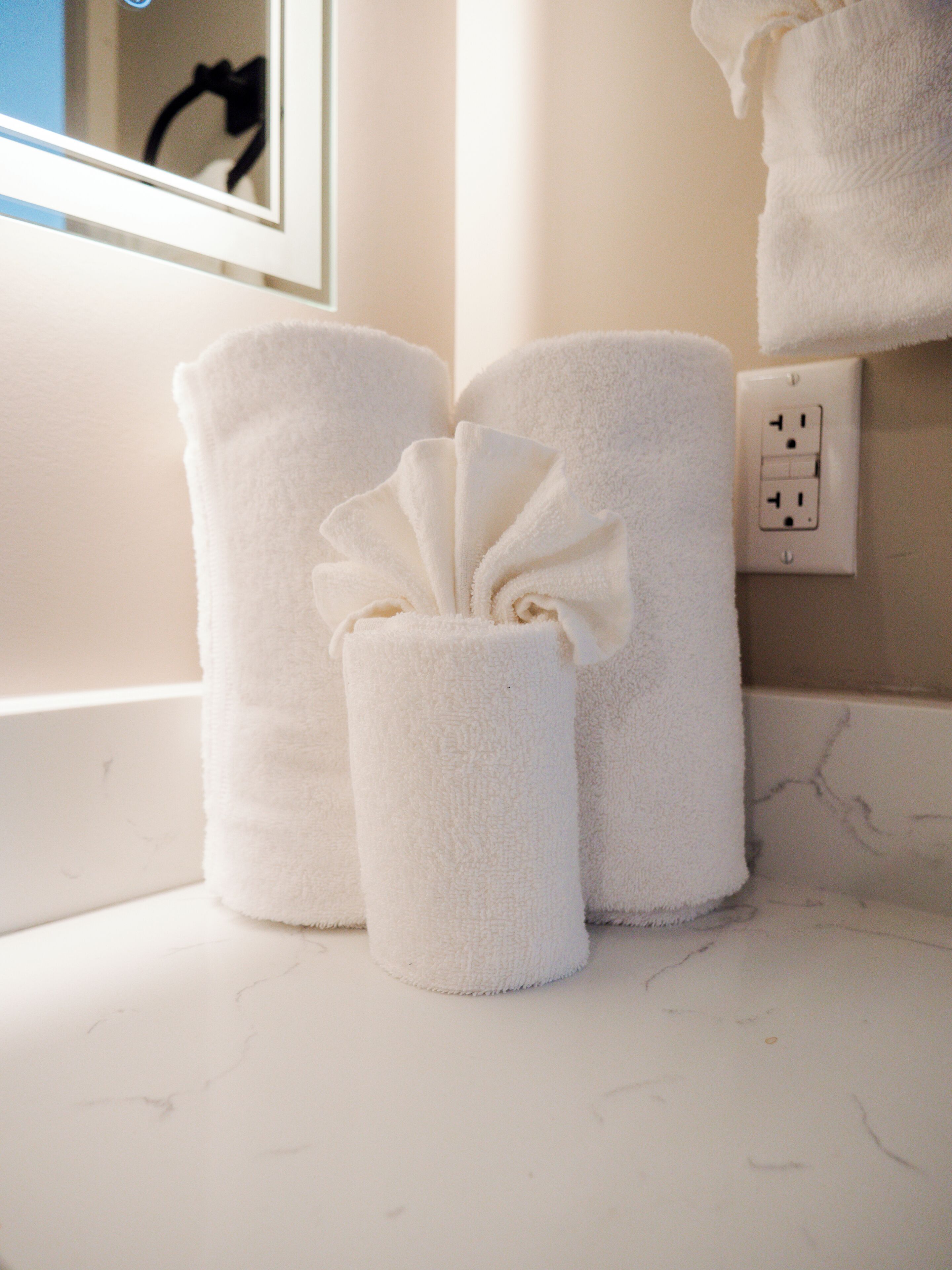 Luxury King Room | Bathroom amenities