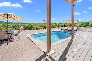 Outdoor pool, a heated pool - Gorgeous 3-bedroom Villa with AC, Pool/Hot Tub in Cooper Jack Bay Settlement (Cooper Jack Bay Settlement)