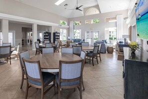 Dining - Naples Escape with Beautiful Lake Views (Naples)
