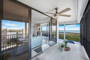 Outdoor dining - Surf Colony-Next to Wiggins State Park-Top Floor (Naples)