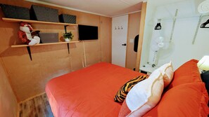 2 chambres, bureau, fer et planche à repasser, Wi-Fi gratuit