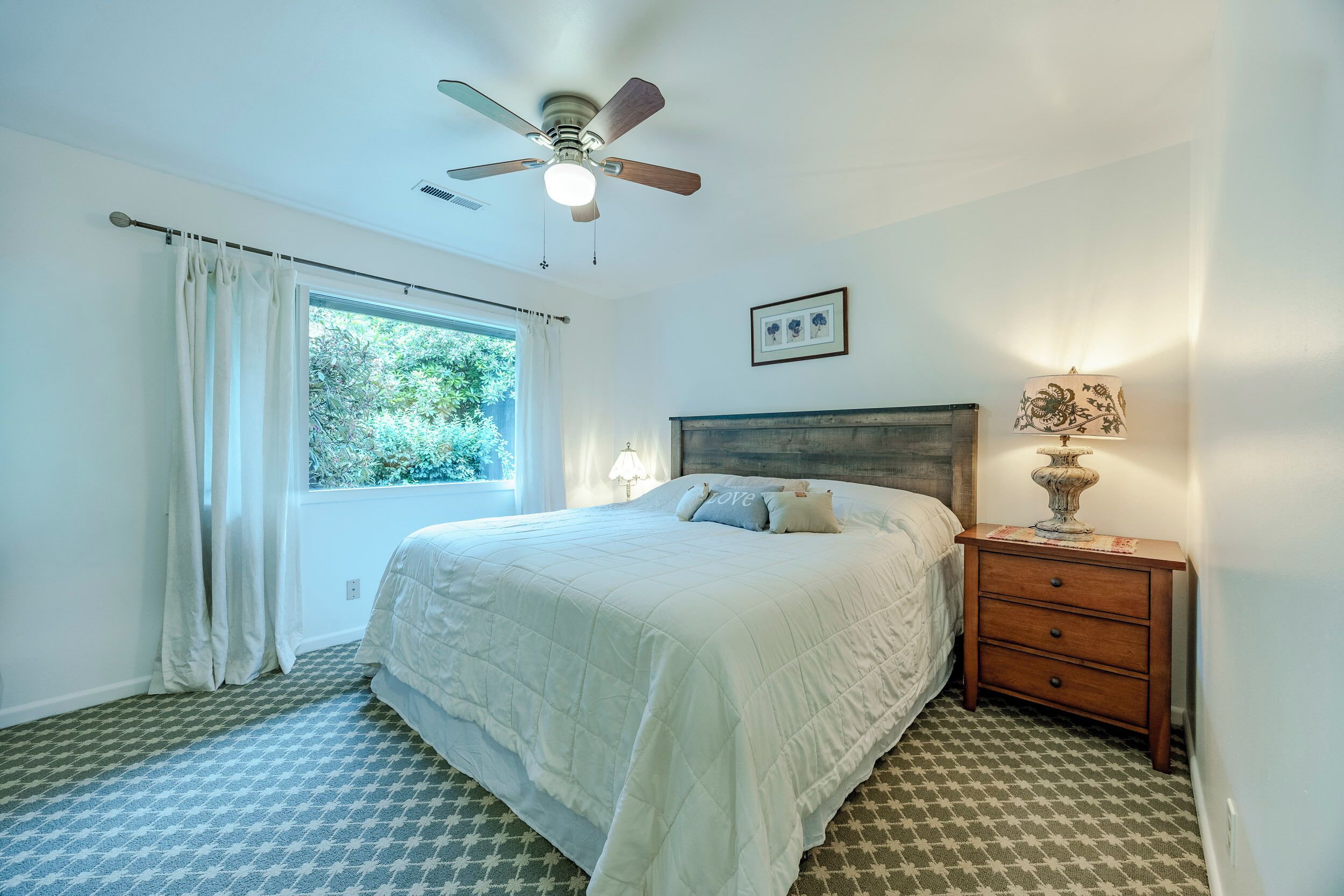 3-bedroom House In Delightful Eugene With Cool Ac And Comfort - ユージーン, OR