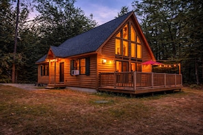 Exterior - Cozy Woodland Escape w/Hot Tub-Near Attitash (Bartlett)