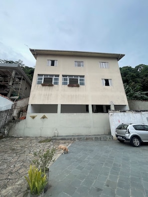 Front of property - Hostel casarão (São Vicente)