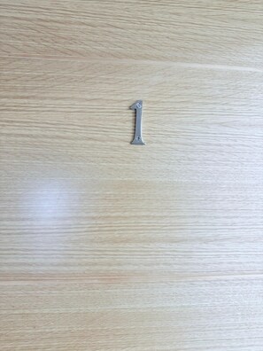 Miscellaneous - Spacious Modern 1-Bed Flat | Golders Green (London)